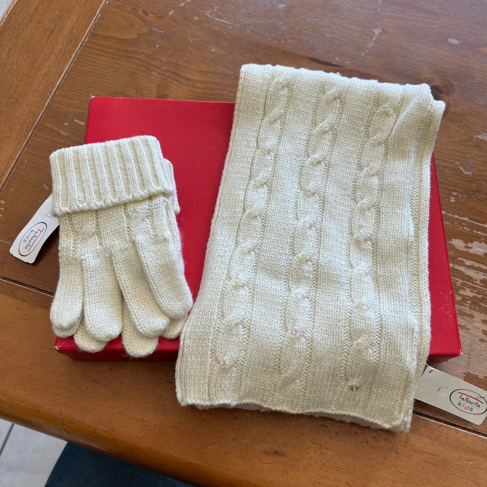 NWT Talbots Kids scarf and gloves set
